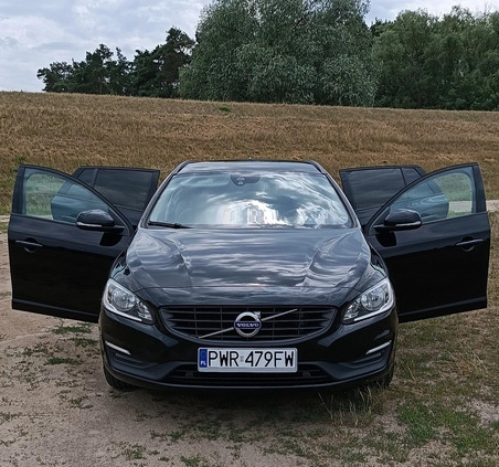 Volvo V60 cena 46500 przebieg: 197000, rok produkcji 2016 z Pyzdry małe 667